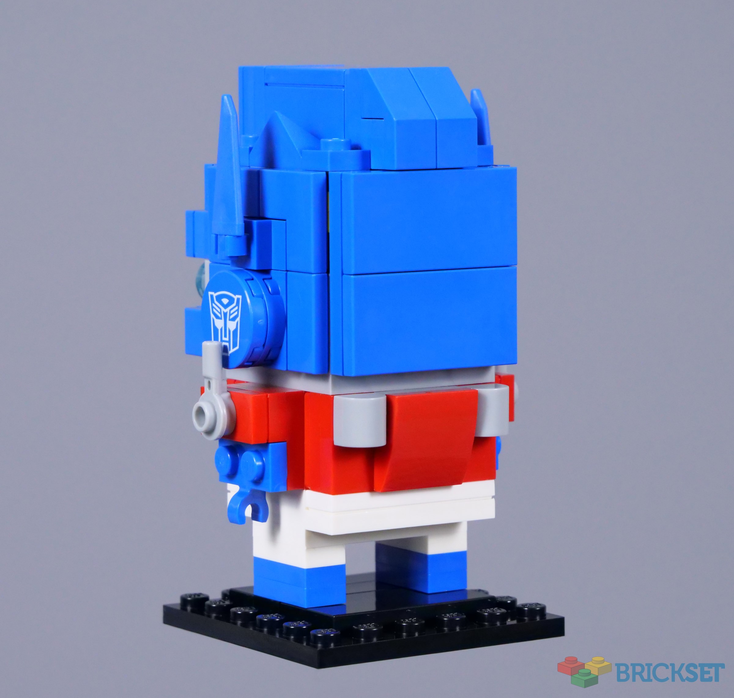 LEGO BrickHeadz 40803 Optimus Prime Robot & Vehicle review | Brickset